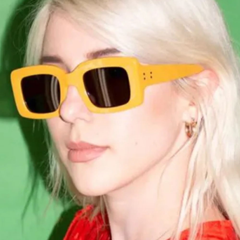 RAEN X Luxury Wig Yellow Flatscreen Sunglasses